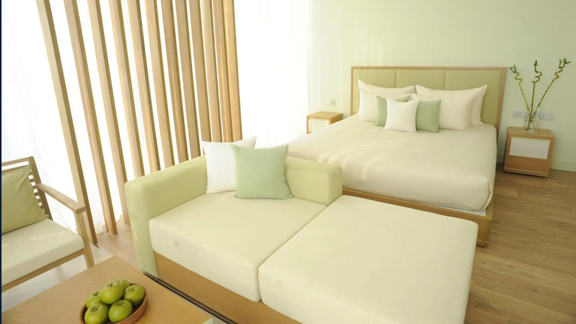 Sea And Sun Apartments Da Nang Vietnam