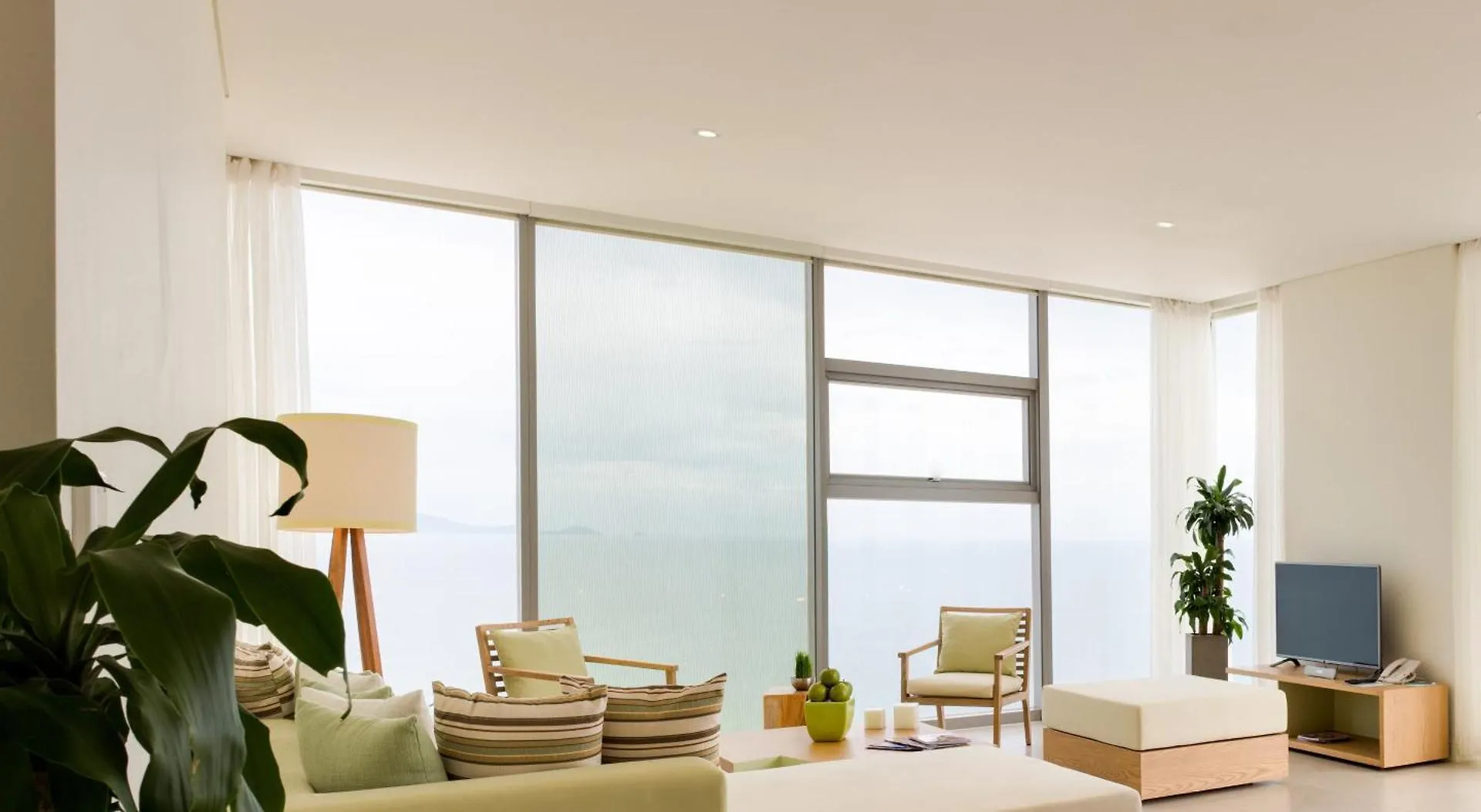 Sea And Sun Apartments Da Nang 0*,  Vietnam