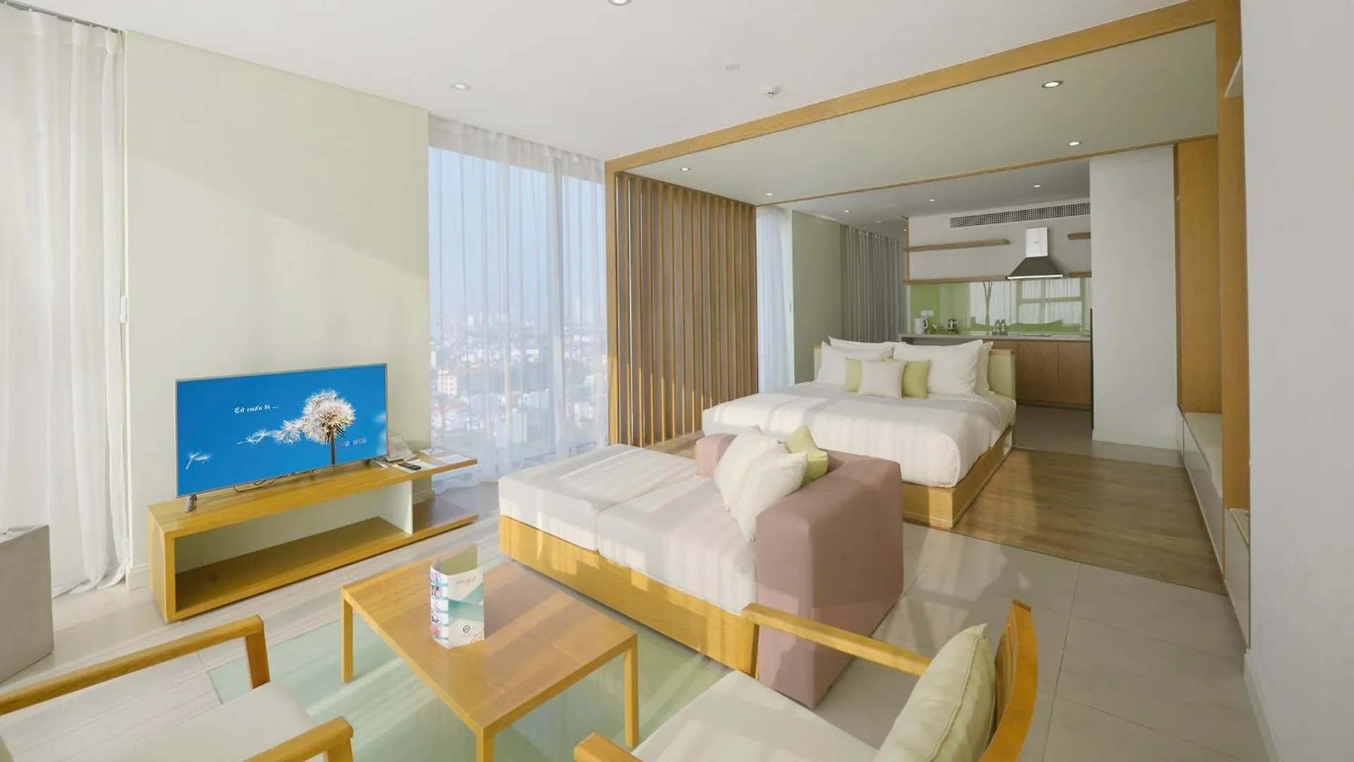 Sea And Sun Apartments Da Nang